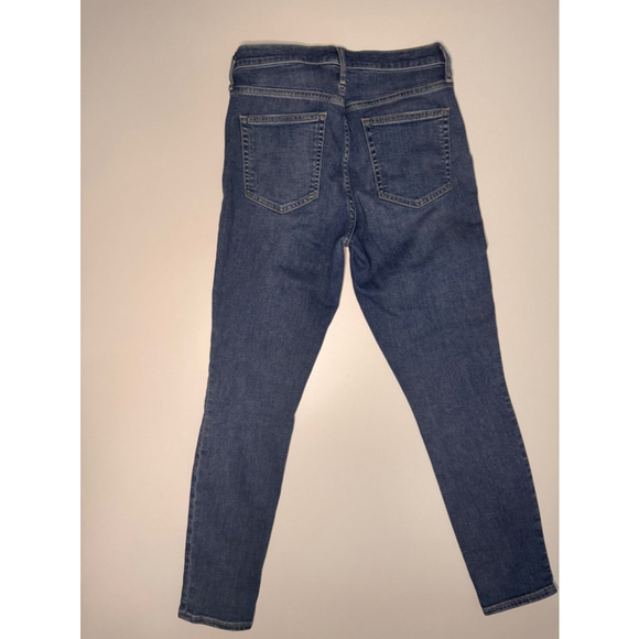 Women's Gap Jeans, Size 28/6P, Blue - Picture 2 of 3